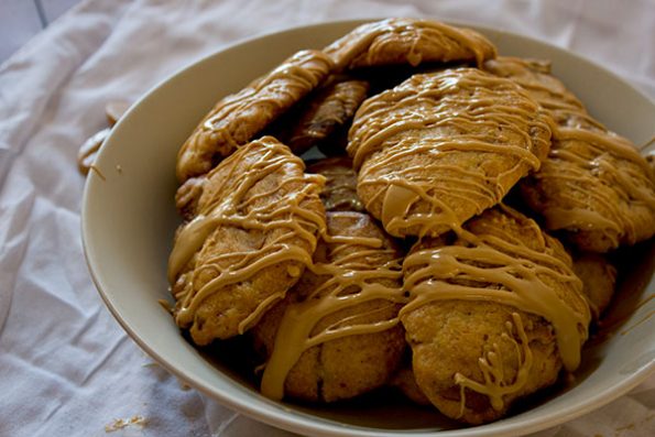 Caramel Walnut Cookies