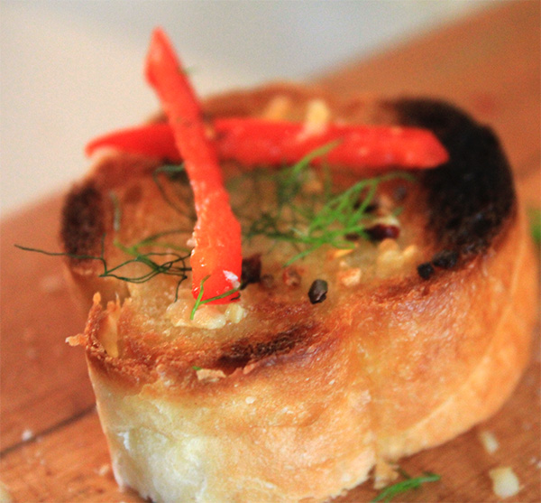 Bruschetta with Red Pepper and Fennel