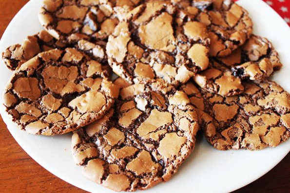Chewy Chocolate Cookies