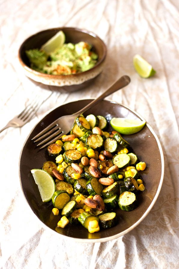Roasted-zucchini-almonds-avo-smash6