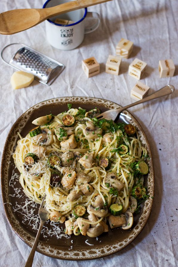 Spaghetti-chicken-mushrooms-zuchinni4