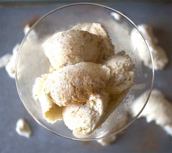 Banana and Cinnamon Ice Cream