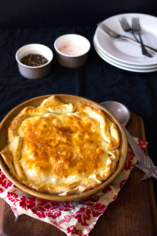 Chicken, Mushroom and Thyme Pie - aninas recipes