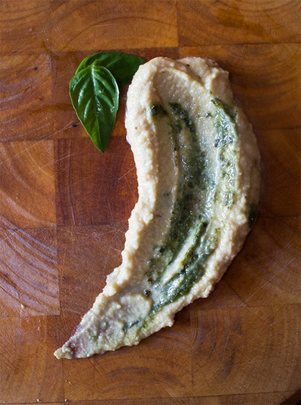 hummus-basil