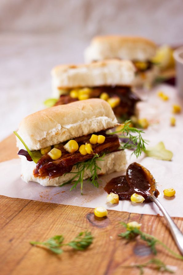 pork-bbq-sliders