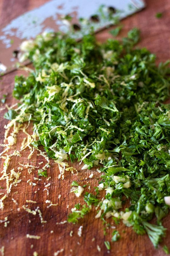 Barbecue and Paprika Chicken with Gremolata