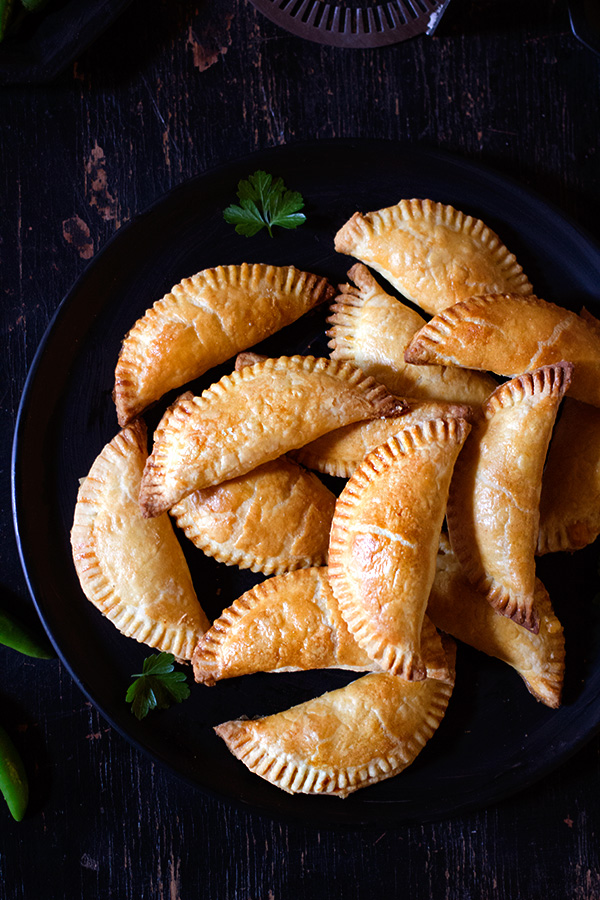 Cheese, Corn and Chilli Empanadas aninas recipes