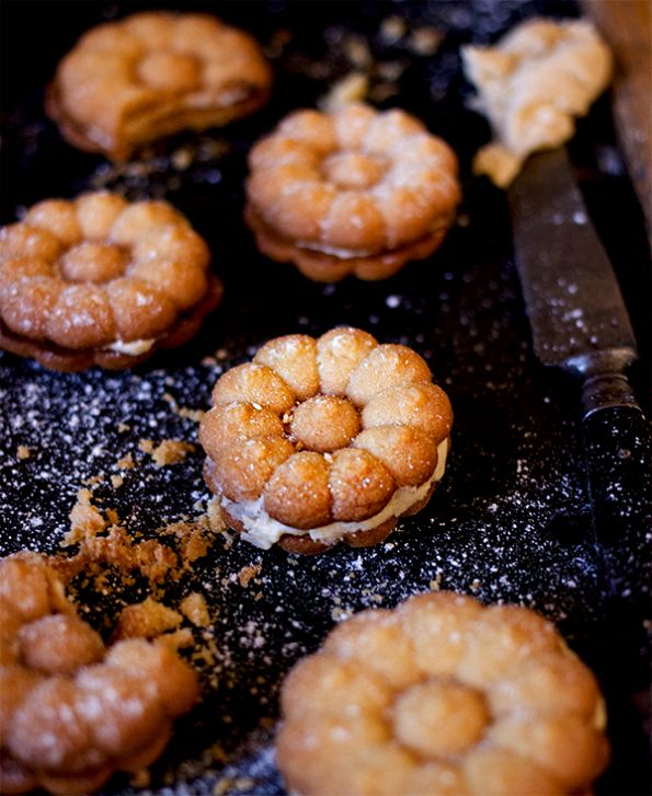 Melting Moments with Cinnamon Buttercream Filling