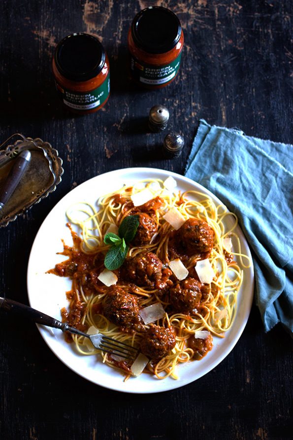 Spaghetti and Baked Lamb Meatballs with Peppadew Piquante Green Pepper and Garlic Pasta Sauce