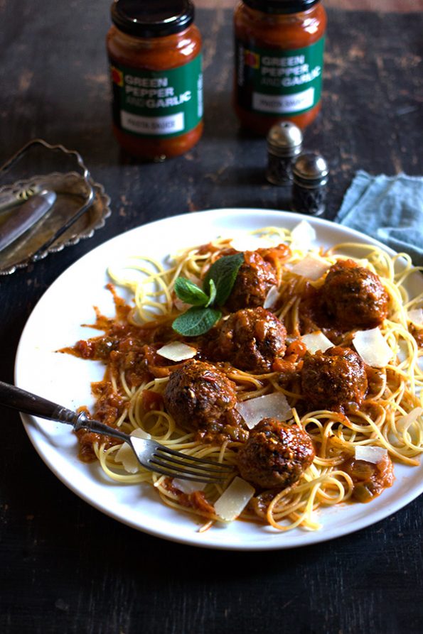 Spaghetti and Baked Lamb Meatballs with Peppadew Piquante Green Pepper and Garlic Pasta Sauce
