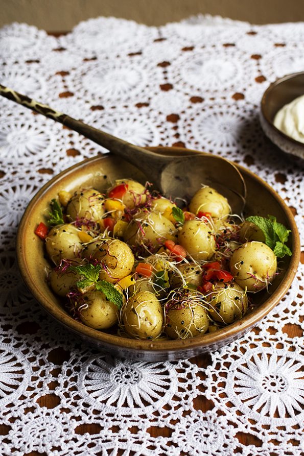 Garlic and Mint Baby Potatoes with Peppers and Sprouts