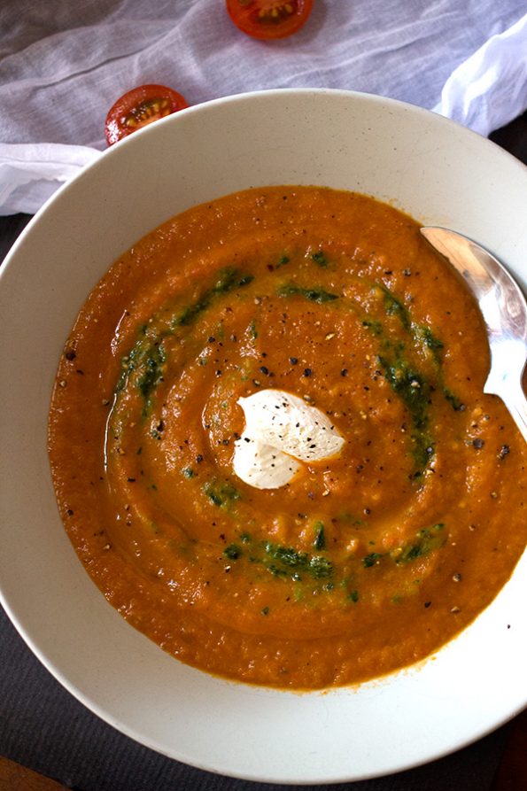 Roasted Sweet Pepper and Tomato Soup