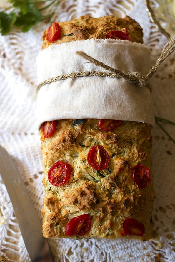 No Rise Cheese and Herb Bread