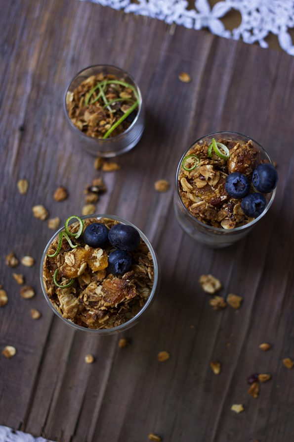 Apricot, Macadamia and Honey Granola