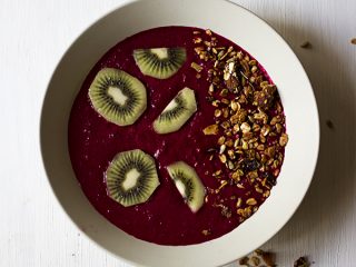 Beetroot Smoothie Bowl