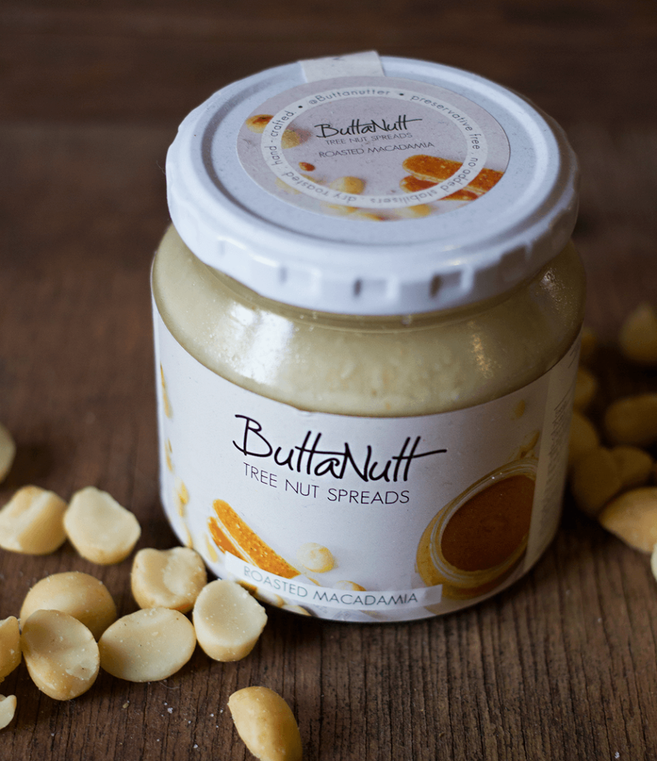 Nut Butter and Berry Smoothie