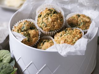 Spinach, Cheddar and Basil Muffins