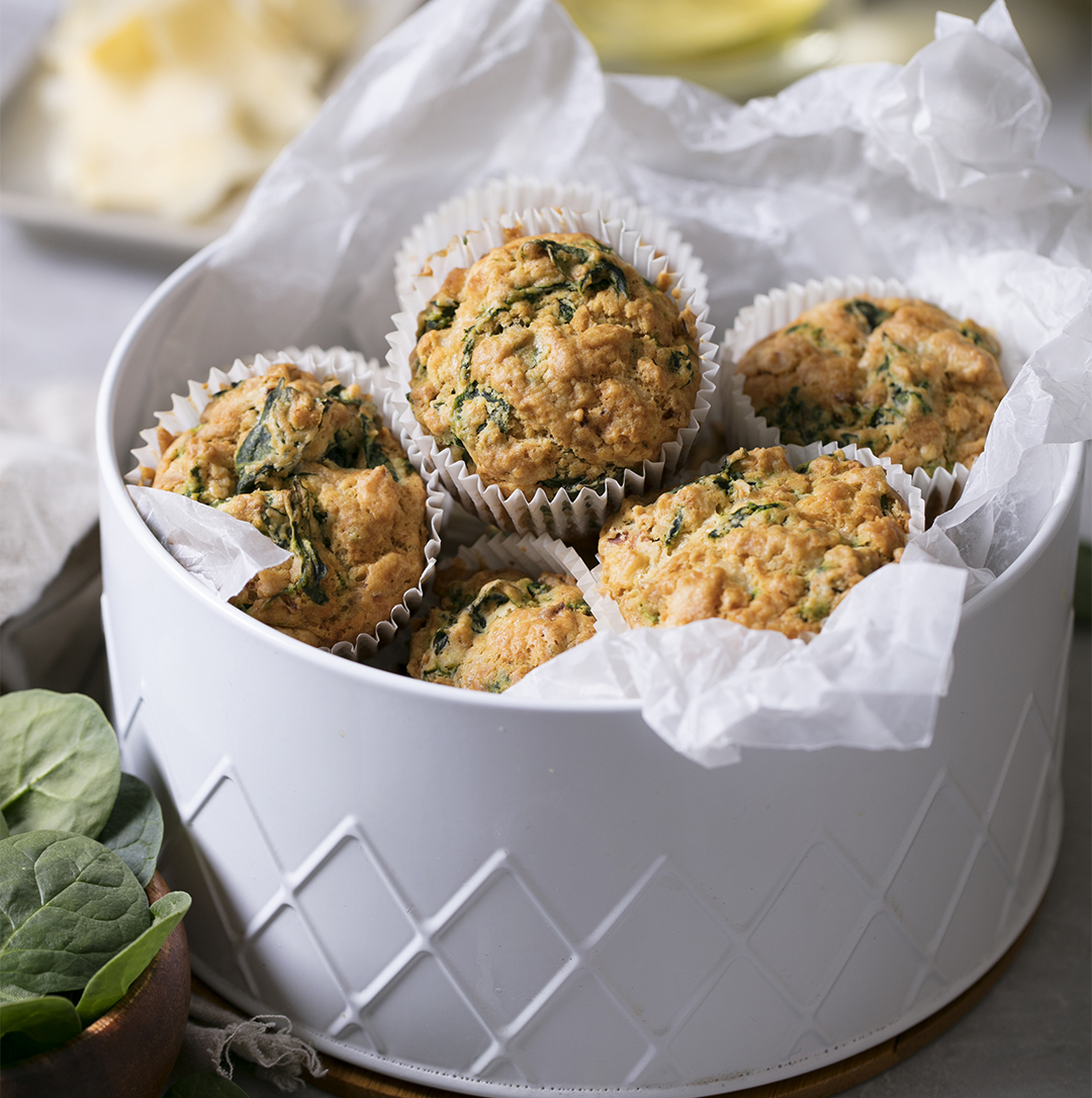 Spinach, Cheddar and Basil Muffins aninas recipes