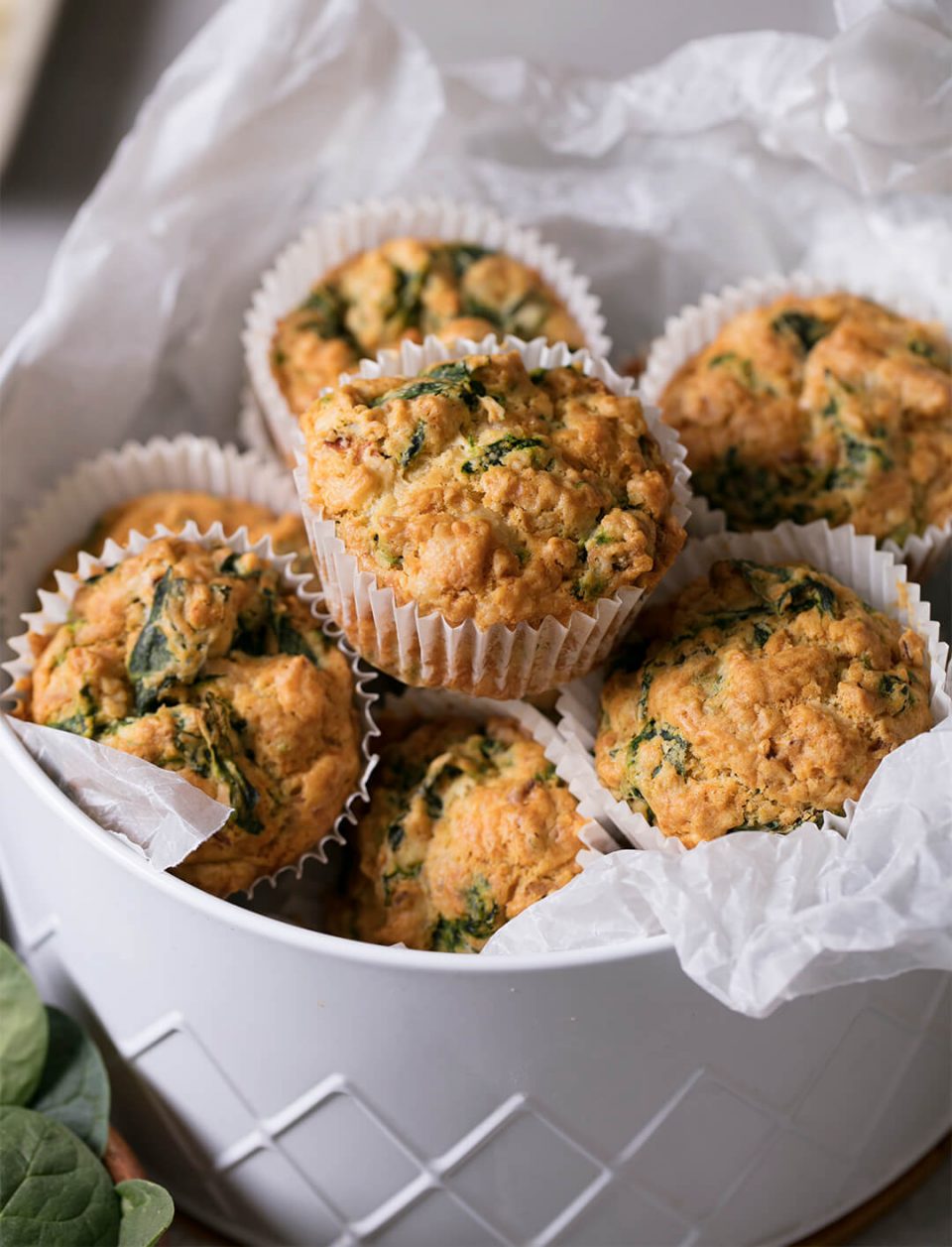 Spinach, Cheddar and Basil Muffins Spinach, Cheddar and Basil Muffins