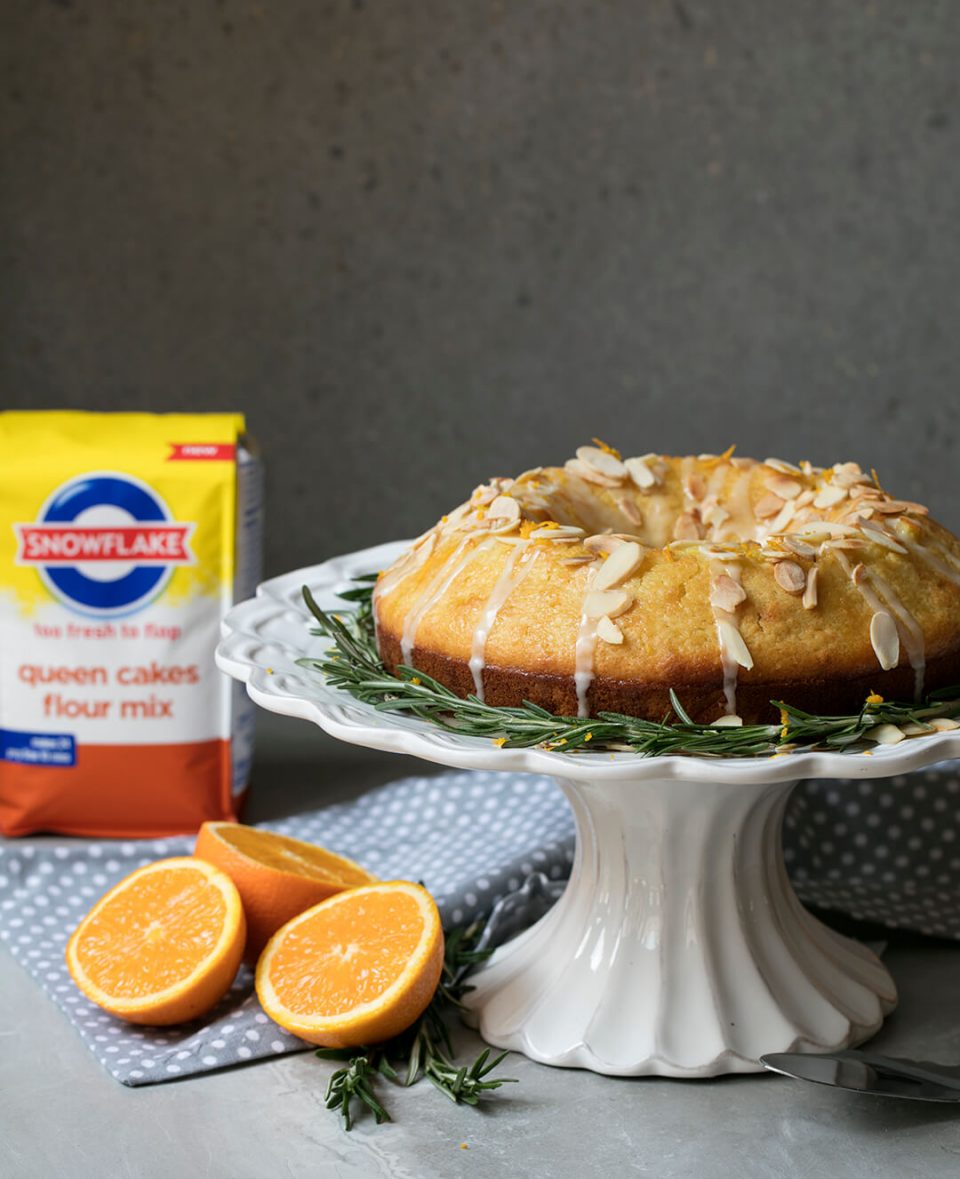 Orange and Rosemary Bundt Cake with Snowflake Orange and Rosemary Bundt Cake with Snowflake
