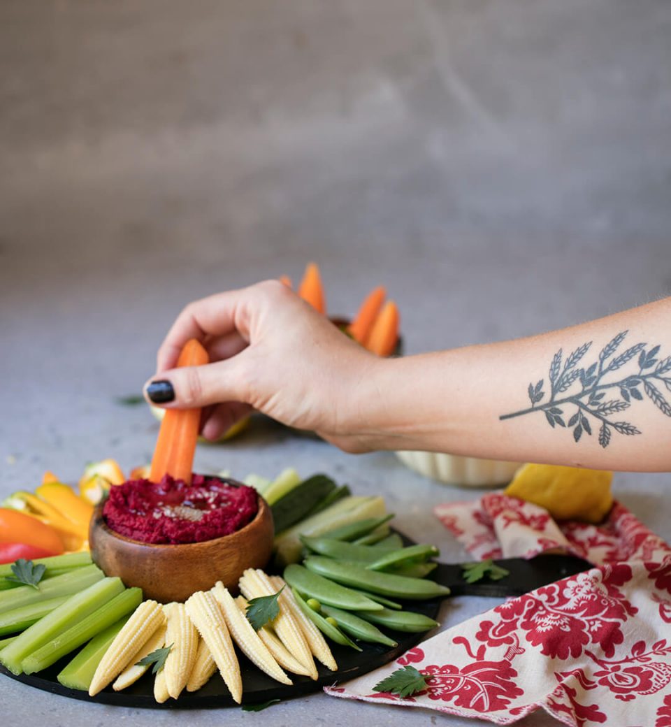Beetroot Hummus and Crudites