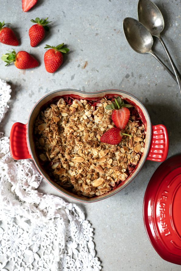 Vegan Strawberry and Rhubarb Oat Nut Crumble aninas recipes