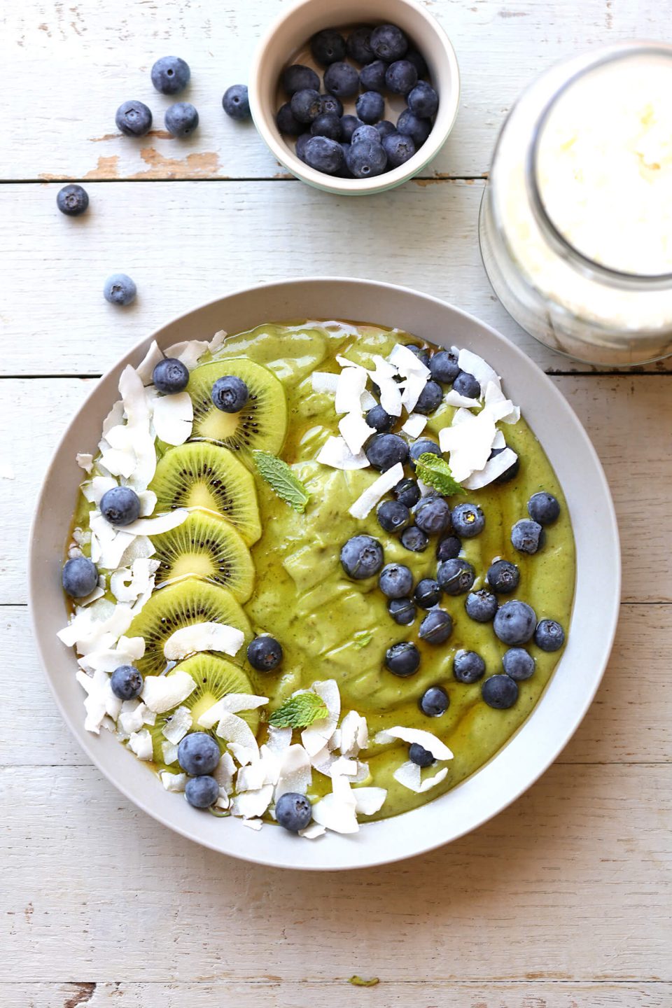 Green Smoothie Bowl Green Smoothie Bowl