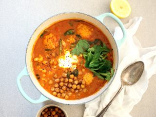 Vegan Cauliflower and Chickpea Curry